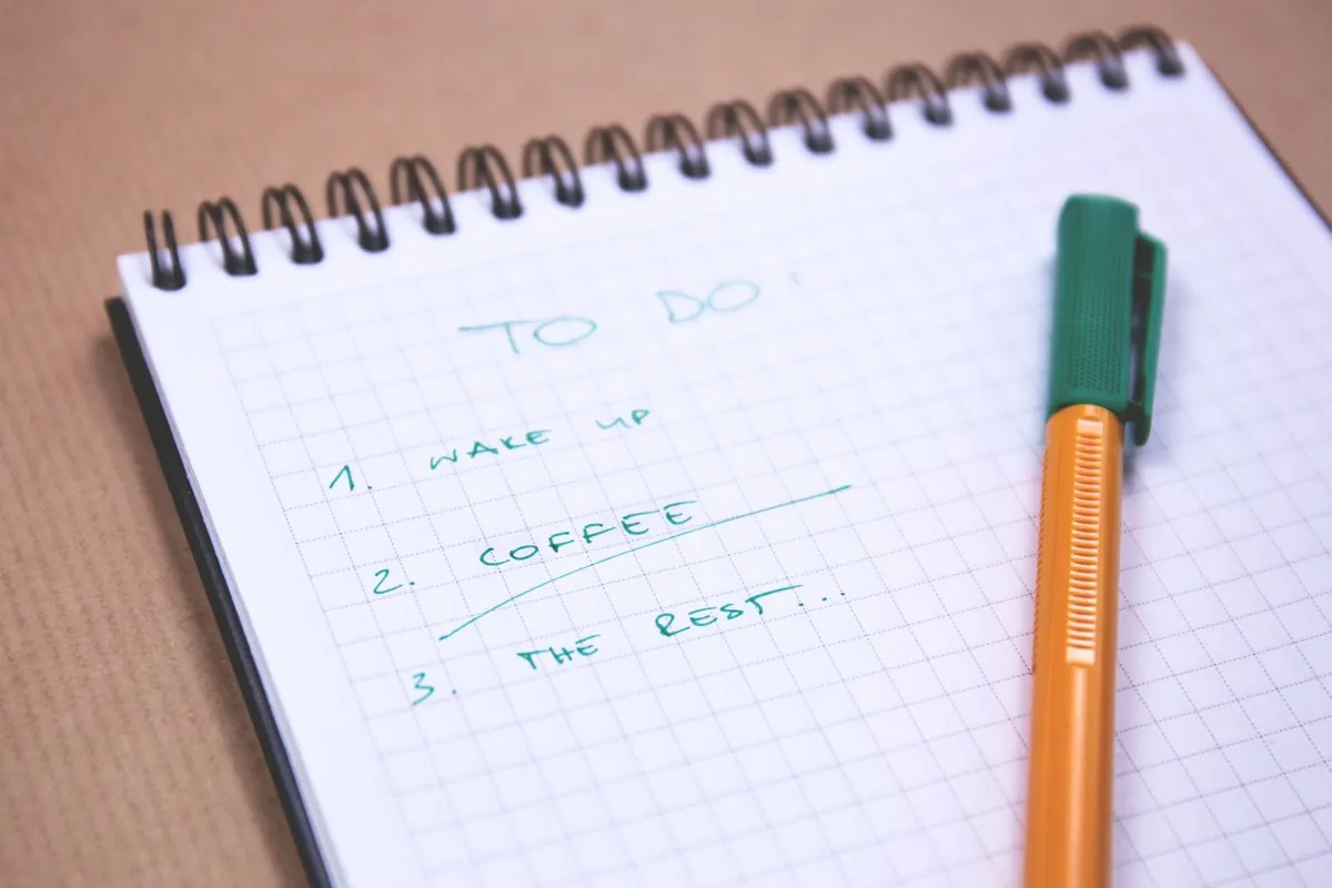 The Relapse Warning Signs Checklist: 12 Red Flags to Track Weekly